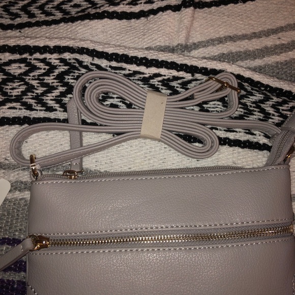 Charming Charlie’s crossbody bag - Picture 3 of 5